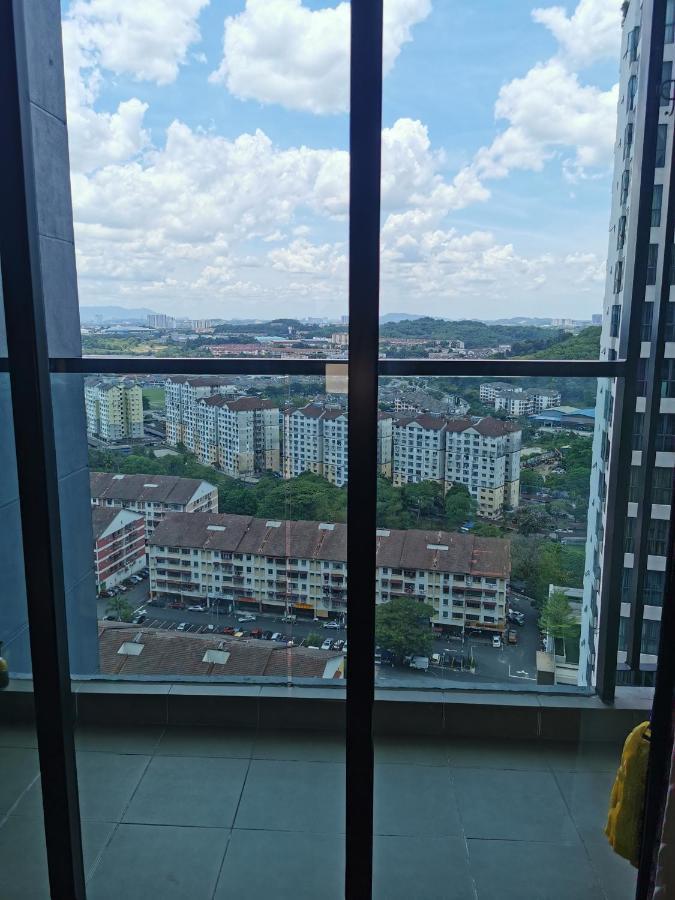 Apple Home 2 at Menara Simfoni, King Size Bed, Cheras, Nexflix, Wifi, Parking Seri Kembangan Luaran gambar