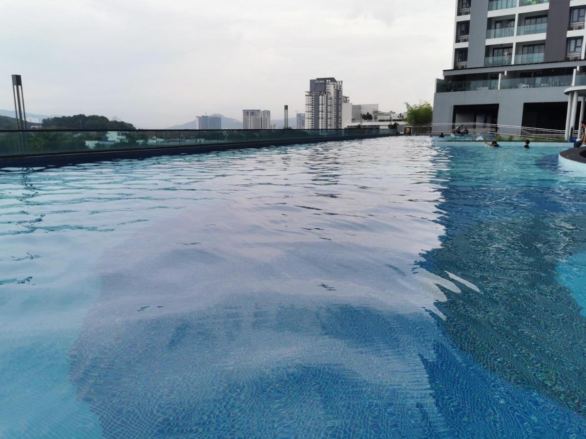 Apple Home 2 at Menara Simfoni, King Size Bed, Cheras, Nexflix, Wifi, Parking Seri Kembangan Luaran gambar