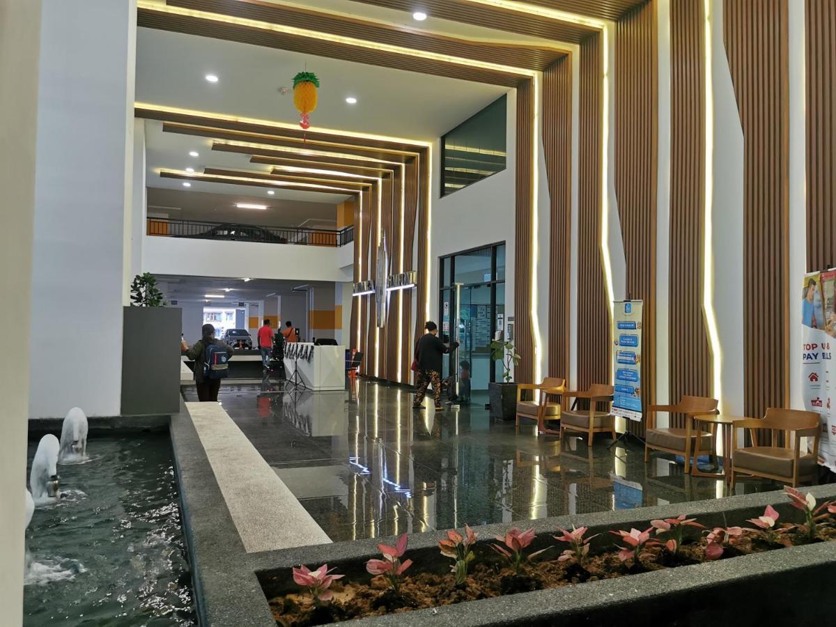 Apple Home 2 at Menara Simfoni, King Size Bed, Cheras, Nexflix, Wifi, Parking Seri Kembangan Luaran gambar